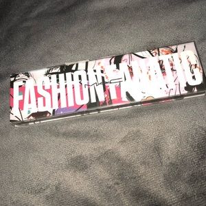 😍MAC FASHION FANATIC EYESHADOW PALETTE